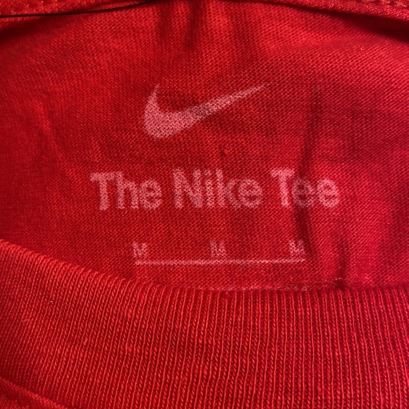 Nike Travis Trout red tee - Picture 5 of 5